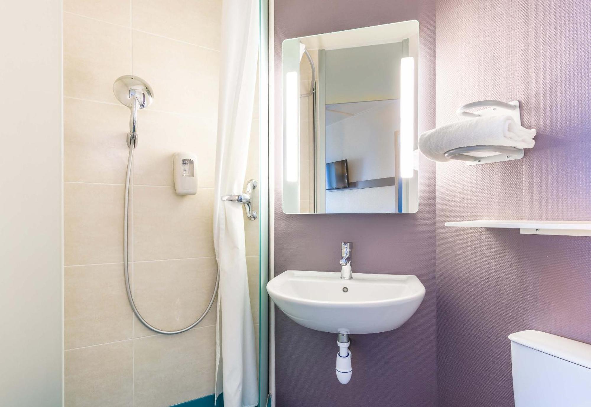 B&B Hotel Tours Nord 2 La Petite Arche Zewnętrze zdjęcie
